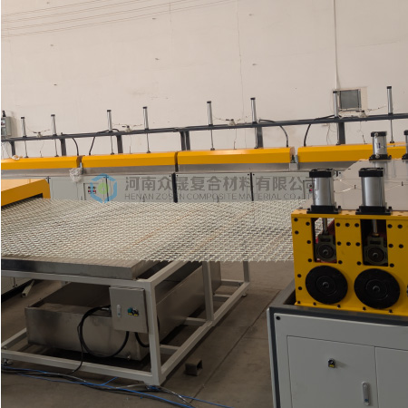 Pultrusion production line for GFRP mesh